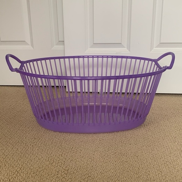 VTG MCM Purple Laundry Basket Retro Mid Century Quality Hard Plastic HTF Handles - Picture 1 of 10
